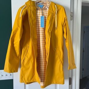NWT The Cutest Draper James Raincoat XS Gingham Lining